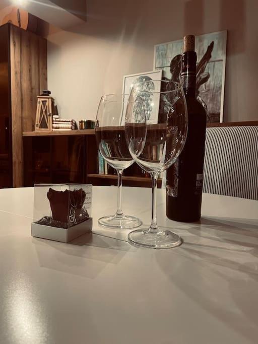Уютен Апартамент Вергиния Appartement Razgrad Buitenkant foto